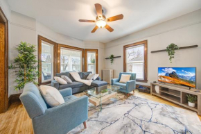Luxurious & Comfy Home w/Dream Porch & Hammock